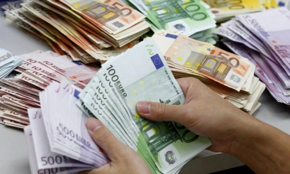 Στα ύψη εκτινάχτηκαν οι ληξιπρόθεσμες οφειλές προς τα ταμεία